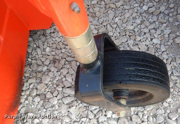 image for item DL3417 2019 Kubota B2650  MFWD tractor