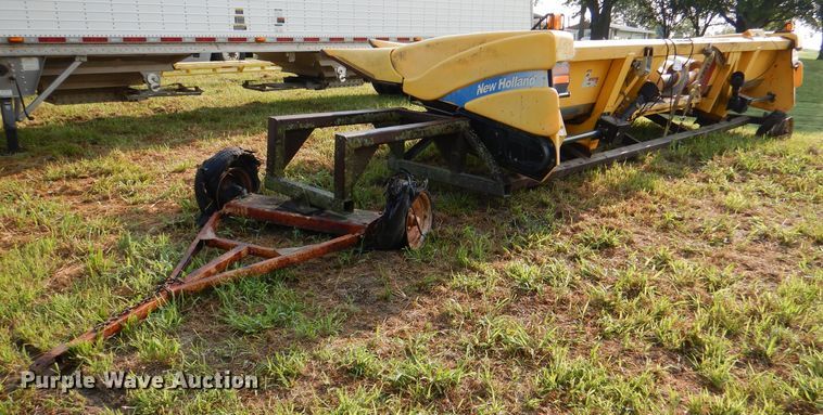 image for item DL3430 New Holland 98C  corn head