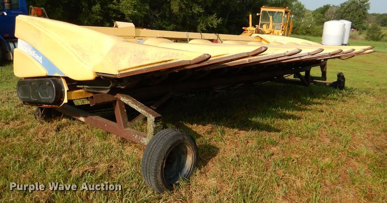 image for item DL3430 New Holland 98C  corn head