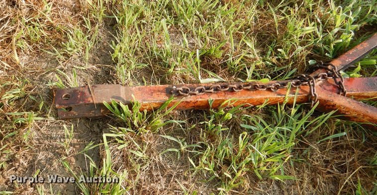 image for item DL3430 New Holland 98C  corn head