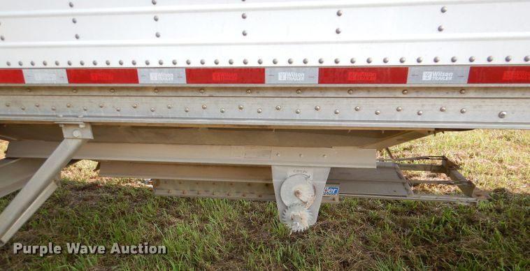 image for item DL3431 2015 Wilson DWH-5000  grain trailer