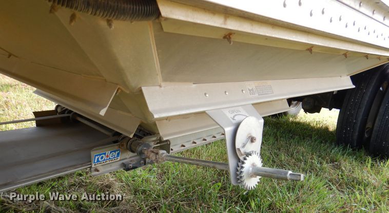 image for item DL3431 2015 Wilson DWH-5000  grain trailer