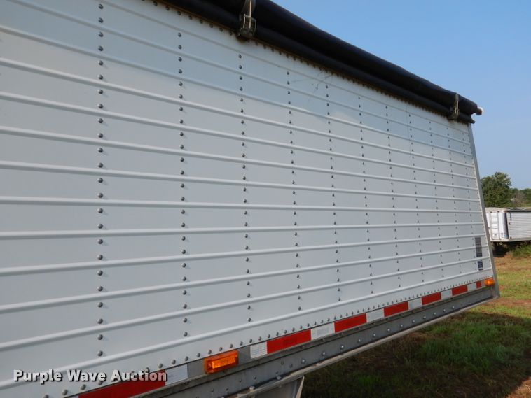 image for item DL3431 2015 Wilson DWH-5000  grain trailer