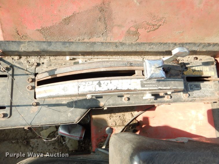 image for item DL3434 Massey Ferguson 1105  tractor