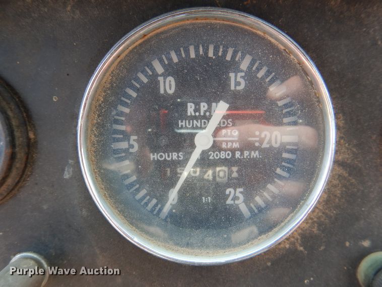 image for item DL3434 Massey Ferguson 1105  tractor