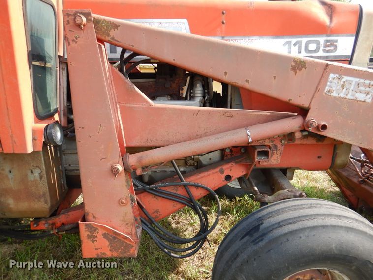 image for item DL3434 Massey Ferguson 1105  tractor