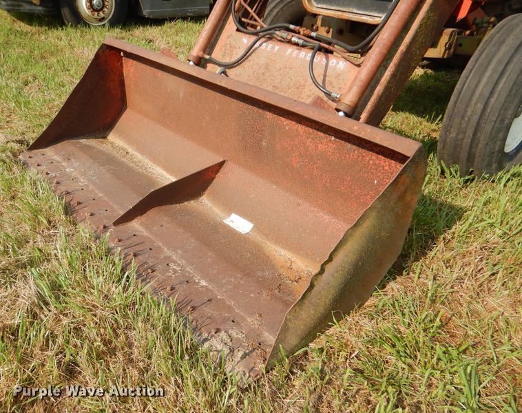 image for item DL3434 Massey Ferguson 1105  tractor