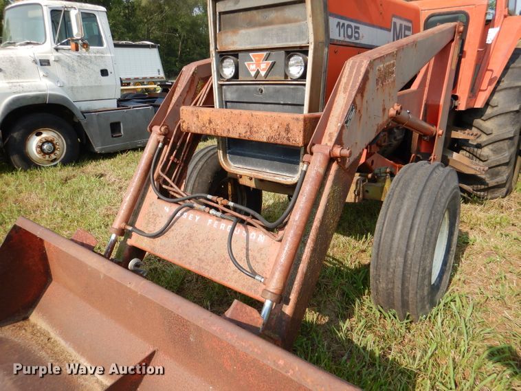 image for item DL3434 Massey Ferguson 1105  tractor