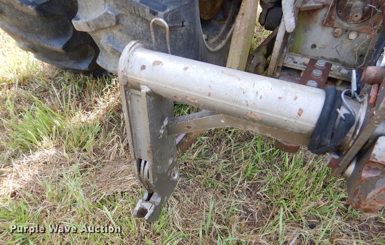 image for item DL3434 Massey Ferguson 1105  tractor