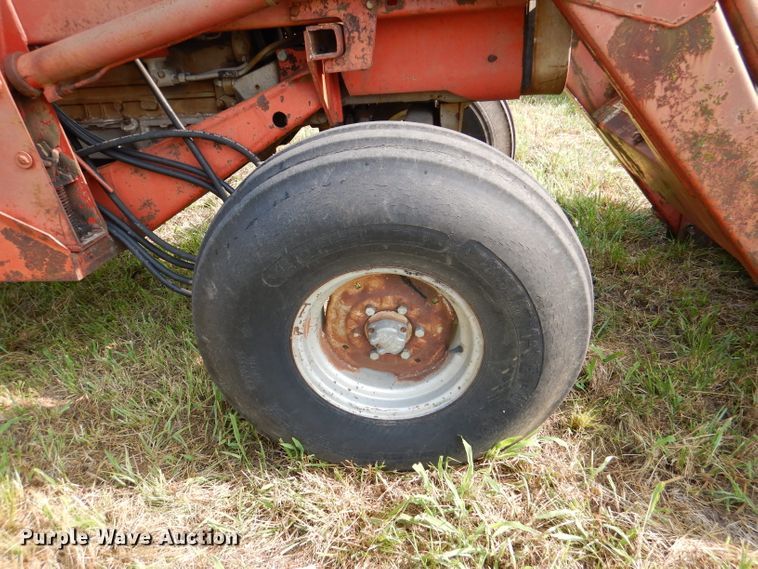 image for item DL3434 Massey Ferguson 1105  tractor