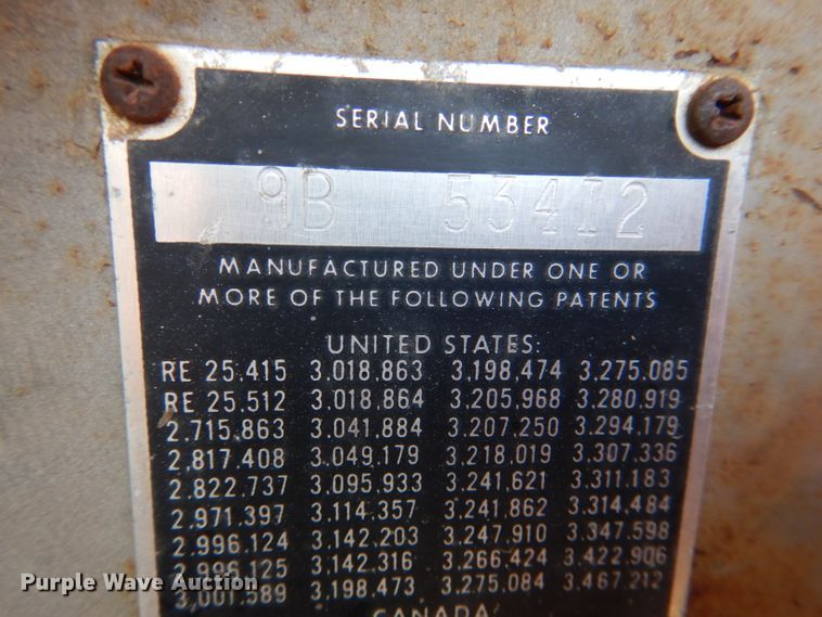 image for item DL3434 Massey Ferguson 1105  tractor