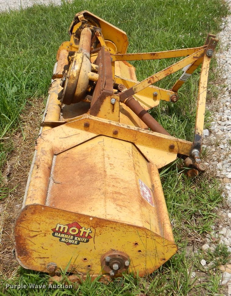 image for item DL3441 Mott  flail mower