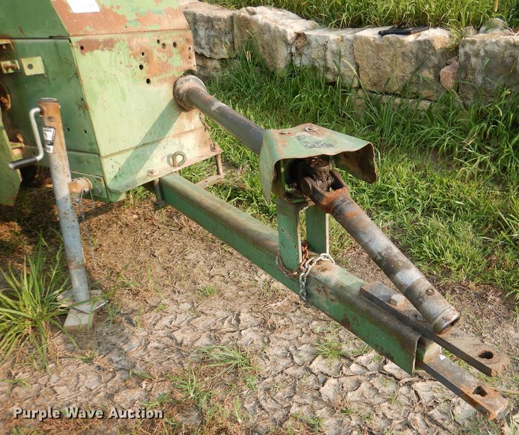 image for item DL3442 1980 John Deere 346  small square baler