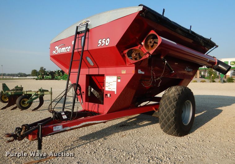 image for item DL3447 Demco 550  grain cart