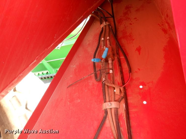 image for item DL3447 Demco 550  grain cart