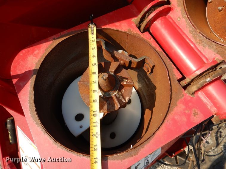 image for item DL3447 Demco 550  grain cart