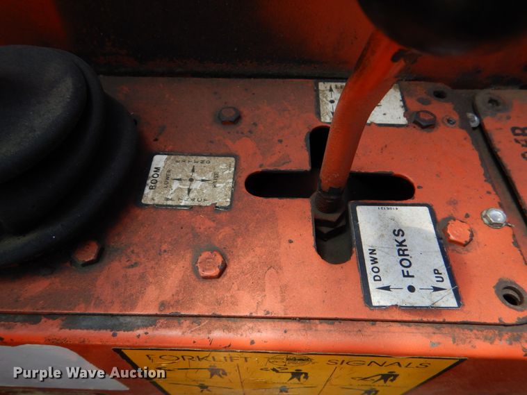 image for item DM3875 SkyTrak 9038  telehandler