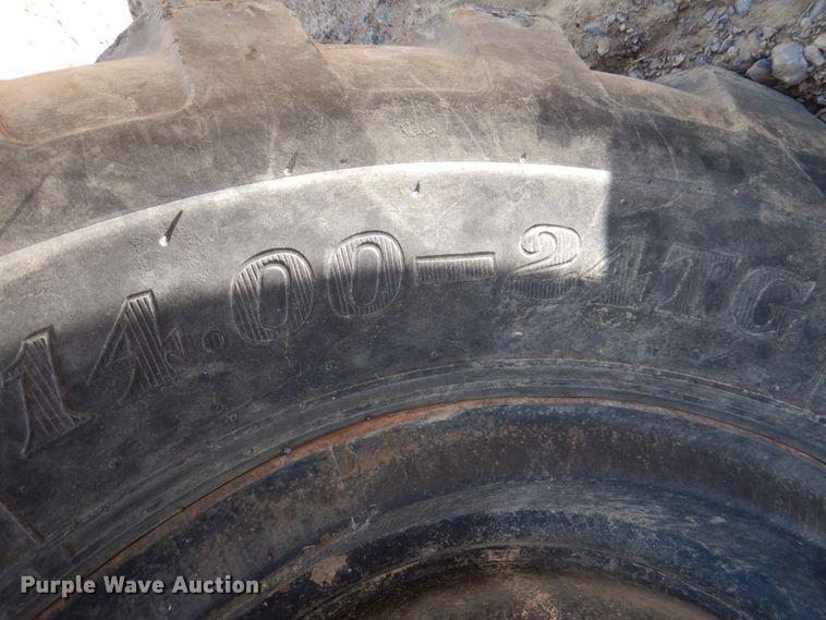 image for item DM3875 SkyTrak 9038  telehandler