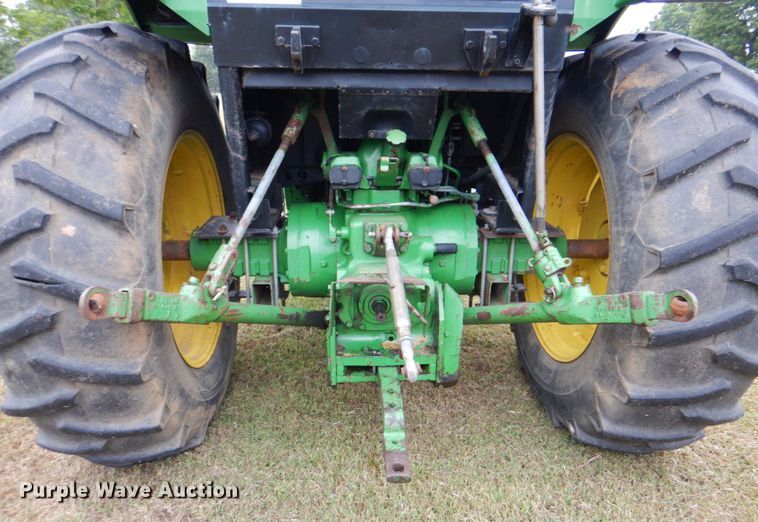 image for item DM3913 John Deere 2950  tractor