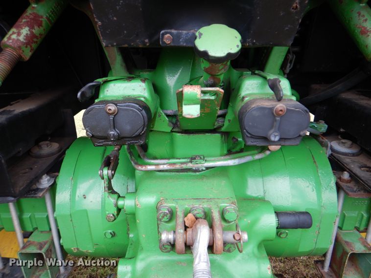 image for item DM3913 John Deere 2950  tractor