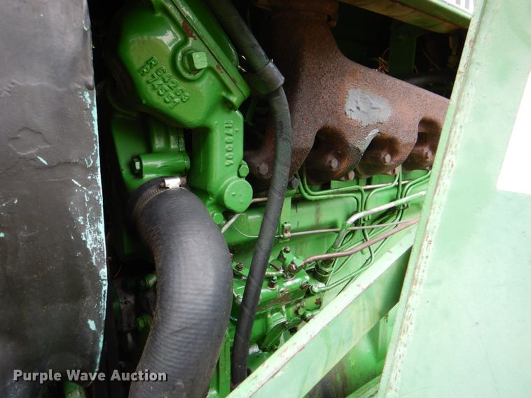 image for item DM3913 John Deere 2950  tractor