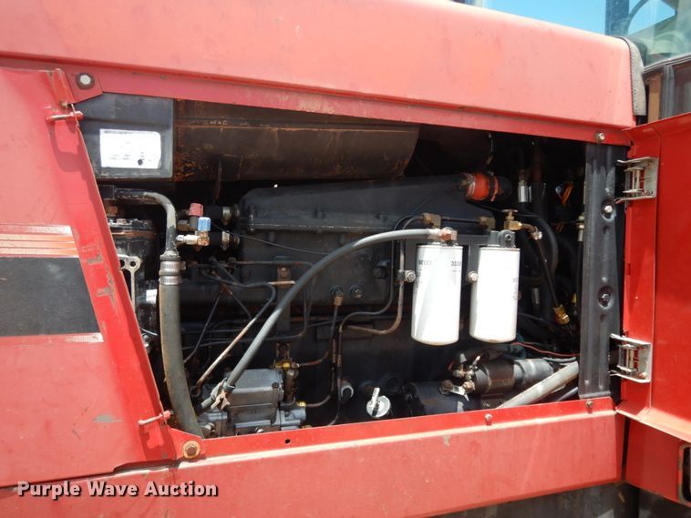 image for item DM6301 1982 International 5488  tractor