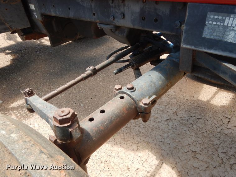 image for item DM6301 1982 International 5488  tractor