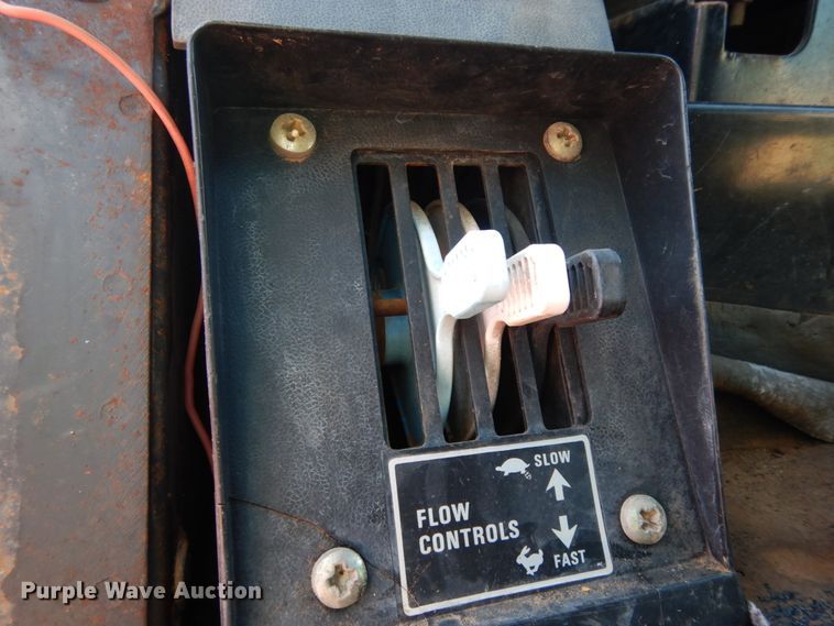 image for item DM6301 1982 International 5488  tractor