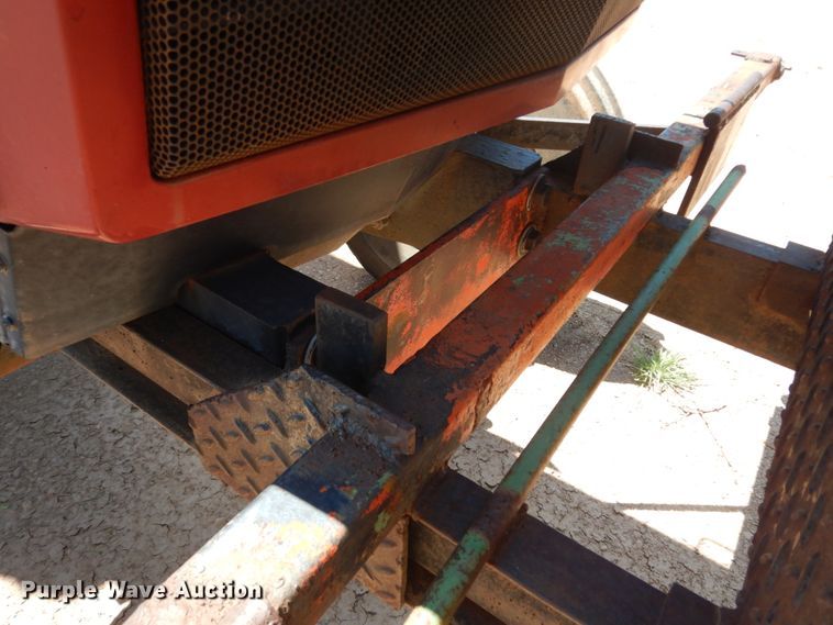 image for item DM6301 1982 International 5488  tractor