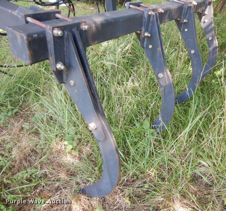 image for item HP9529 74"W grapple