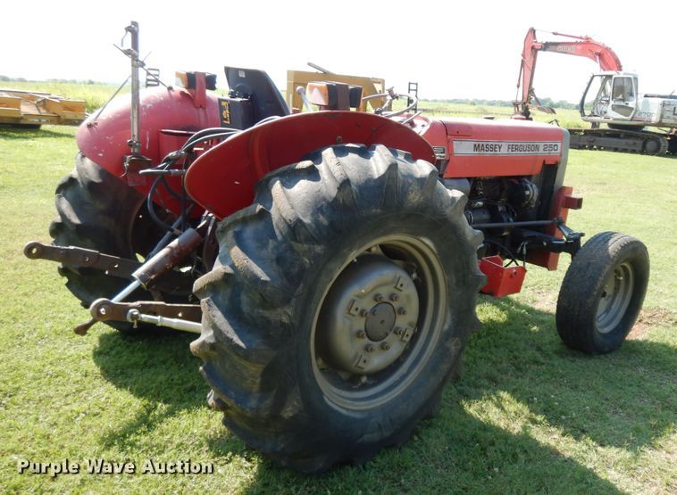 image for item HP9537 Massey Ferguson 250  tractor