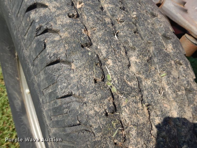 image for item HP9537 Massey Ferguson 250  tractor