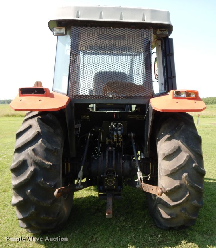 image for item HP9643 2004 Massey Ferguson 481  MFWD tractor