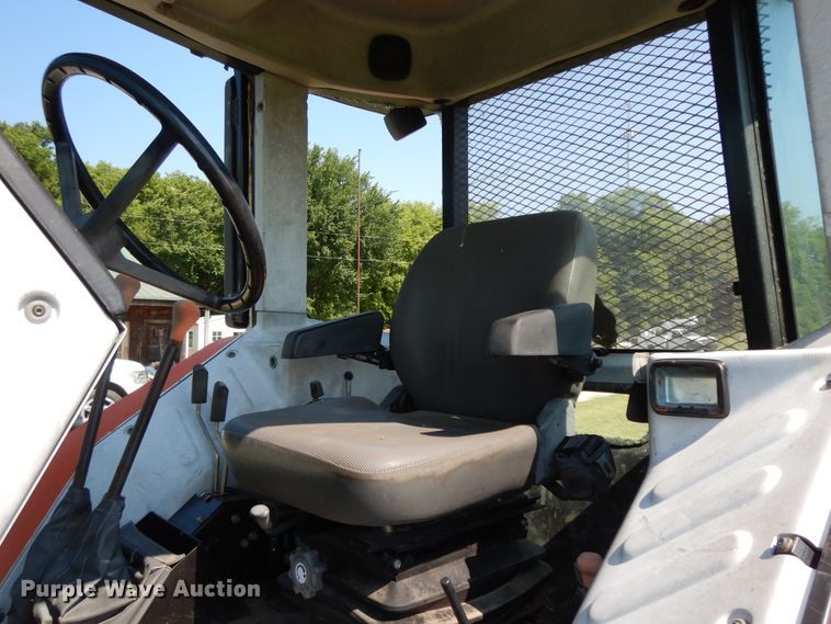 image for item HP9643 2004 Massey Ferguson 481  MFWD tractor