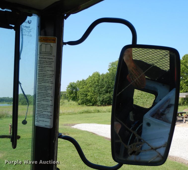 image for item HP9643 2004 Massey Ferguson 481  MFWD tractor