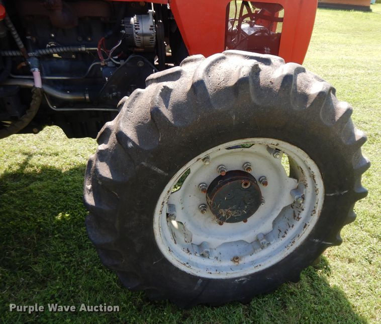 image for item HP9643 2004 Massey Ferguson 481  MFWD tractor