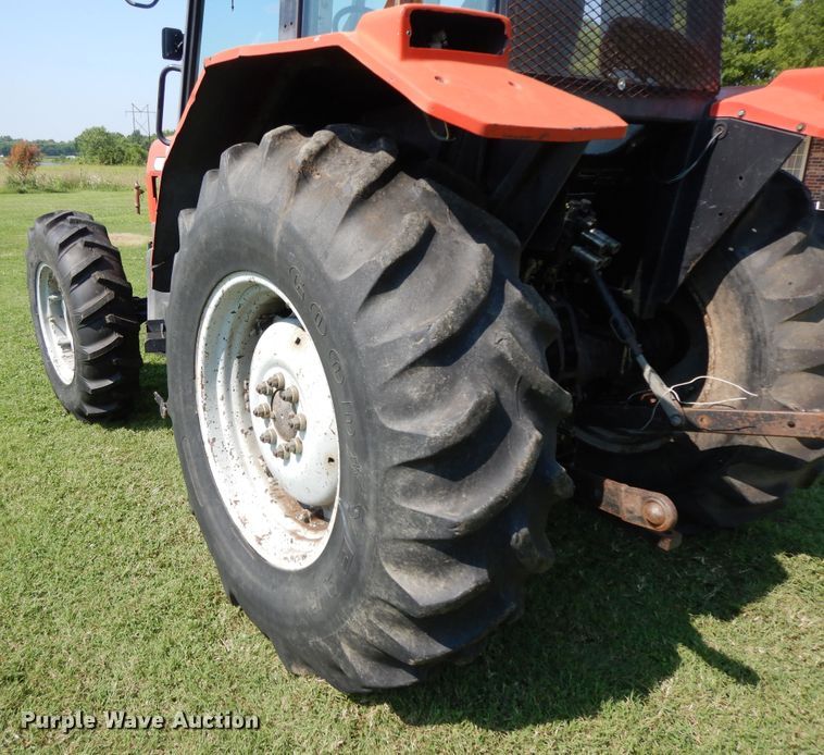 image for item HP9643 2004 Massey Ferguson 481  MFWD tractor