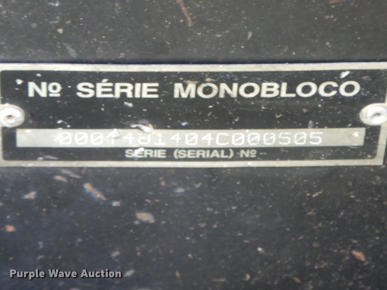 image for item HP9643 2004 Massey Ferguson 481  MFWD tractor