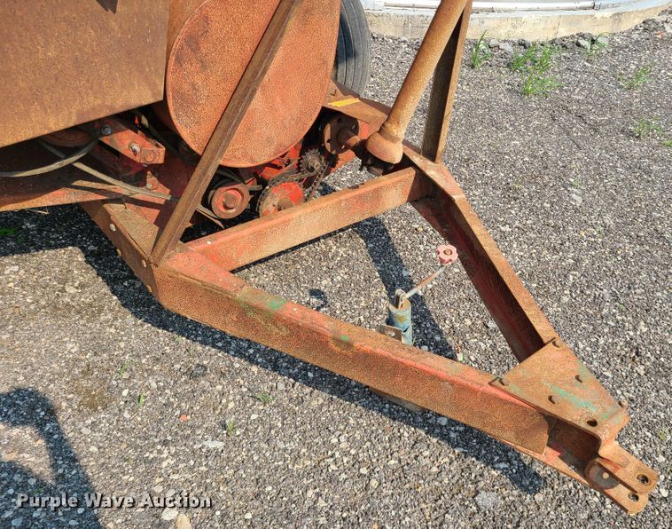 image for item IC9864 Farm Hand  Feedmaster F81-C feed mixer