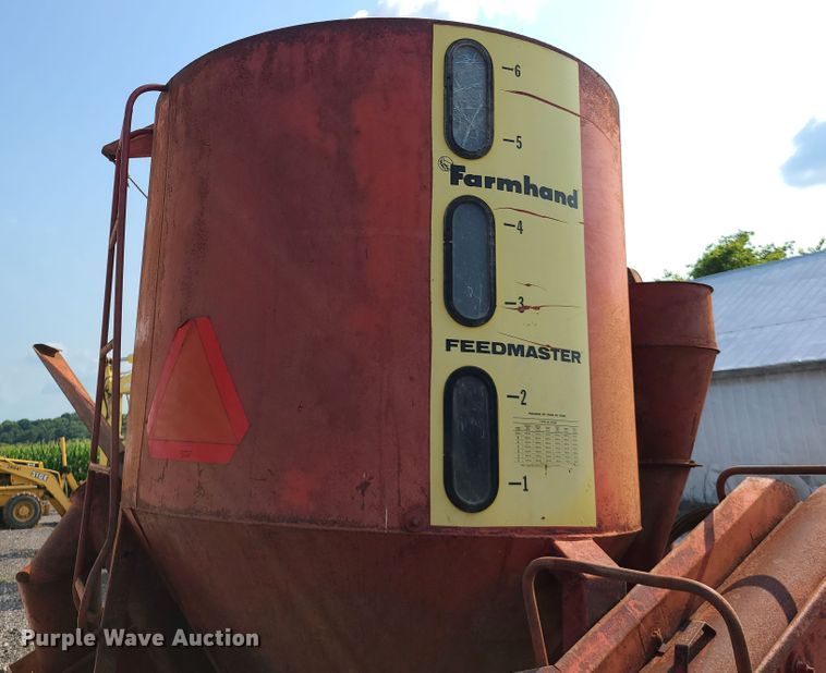 image for item IC9864 Farm Hand  Feedmaster F81-C feed mixer