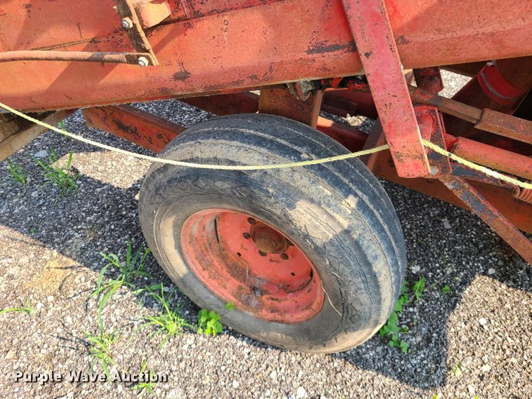 image for item IC9864 Farm Hand  Feedmaster F81-C feed mixer