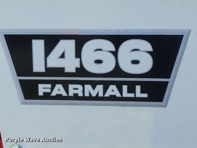 image for item IF9859 1972 International 1466  tractor
