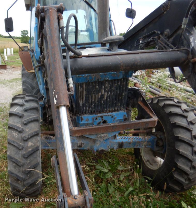 image for item II9540 Ford 6610  tractor