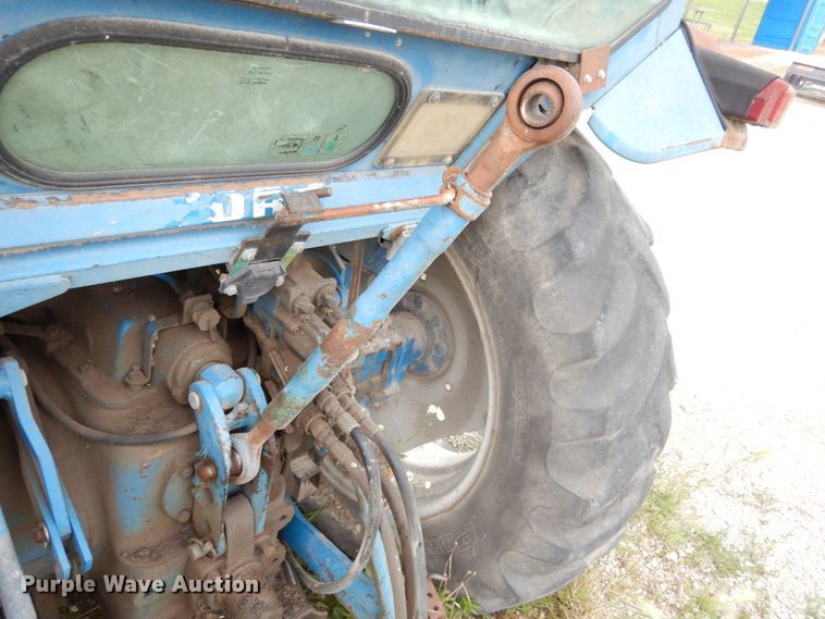 image for item II9540 Ford 6610  tractor