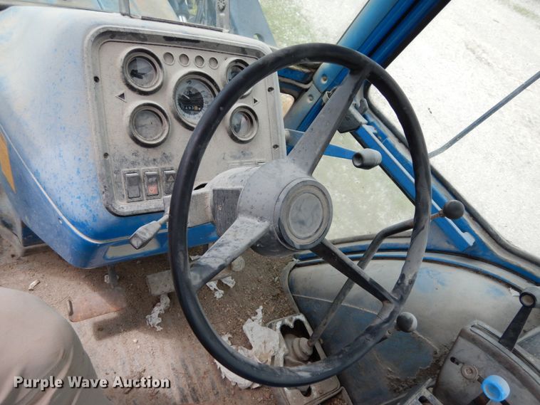 image for item II9540 Ford 6610  tractor