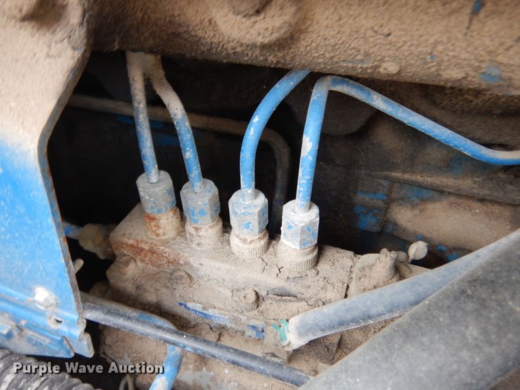 image for item II9540 Ford 6610  tractor