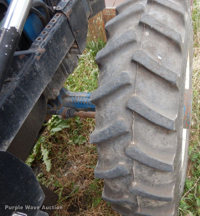 image for item II9540 Ford 6610  tractor