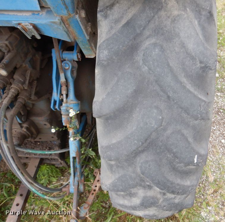 image for item II9540 Ford 6610  tractor