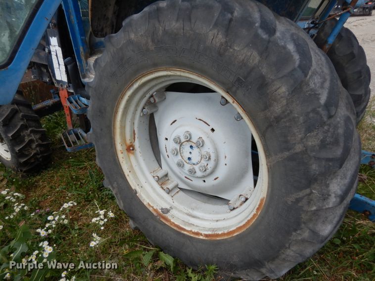 image for item II9540 Ford 6610  tractor