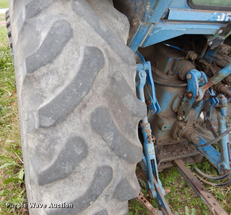 image for item II9540 Ford 6610  tractor